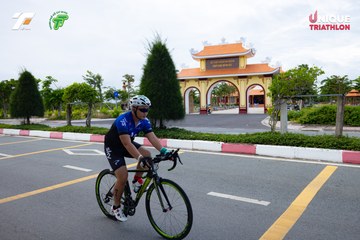 Photo VIET NAM TRI FACTOR CHAMPIONSHIP x HO CHI MINH CITY CHAMPIONSHIP NĂM 2025 - 8e796b980fcb905c1e5a3785558cdff3.jpg