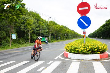 Photo VIET NAM TRI FACTOR CHAMPIONSHIP x HO CHI MINH CITY CHAMPIONSHIP NĂM 2025 - 8e90acd04411b7b6395a417e7d675f3e.jpg