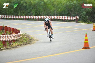 Ảnh sự kiện VIET NAM TRI FACTOR CHAMPIONSHIP x HO CHI MINH CITY CHAMPIONSHIP NĂM 2025 - 8f6e6bfdd9ce6536eb0e400b80e01406.jpg