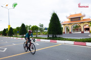 Photo VIET NAM TRI FACTOR CHAMPIONSHIP x HO CHI MINH CITY CHAMPIONSHIP NĂM 2025 - 8f8183a8c73429df5d7ecabedb57b57b.jpg