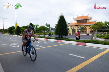 Photo VIET NAM TRI FACTOR CHAMPIONSHIP x HO CHI MINH CITY CHAMPIONSHIP NĂM 2025 - 8fc4b02053d33111937df30e6a58023e.jpg