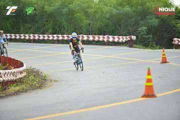 Ảnh sự kiện VIET NAM TRI FACTOR CHAMPIONSHIP x HO CHI MINH CITY CHAMPIONSHIP NĂM 2025 - 8fcfd020f0b255bcecf786c41887fac1.jpg
