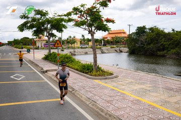 Ảnh sự kiện VIET NAM TRI FACTOR CHAMPIONSHIP x HO CHI MINH CITY CHAMPIONSHIP NĂM 2025 - 9159c57f8532258a1b6ecb78ce298ddf.jpg