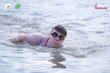 Ảnh sự kiện VIET NAM TRI FACTOR CHAMPIONSHIP x HO CHI MINH CITY CHAMPIONSHIP NĂM 2025 - 916c0d73478fb1adf883f8969b03c7e1.jpg