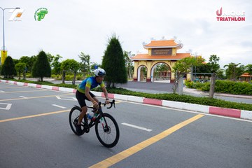 Photo VIET NAM TRI FACTOR CHAMPIONSHIP x HO CHI MINH CITY CHAMPIONSHIP NĂM 2025 - 917fa7fc05d0bb0daf53d66b27ba4af4.jpg