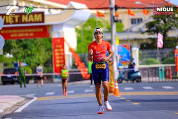 Ảnh sự kiện VIET NAM TRI FACTOR CHAMPIONSHIP x HO CHI MINH CITY CHAMPIONSHIP NĂM 2025 - 92b36e91e0e01f6fff1695610a5b772d.jpg