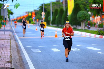 Ảnh sự kiện VIET NAM TRI FACTOR CHAMPIONSHIP x HO CHI MINH CITY CHAMPIONSHIP NĂM 2025 - 935bc8a72ecd6324e1f4663cb8862256.jpg