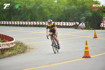Ảnh sự kiện VIET NAM TRI FACTOR CHAMPIONSHIP x HO CHI MINH CITY CHAMPIONSHIP NĂM 2025 - 95c5b40705fb77fad046918b99cb8160.jpg