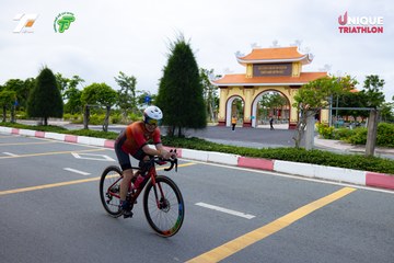 Photo VIET NAM TRI FACTOR CHAMPIONSHIP x HO CHI MINH CITY CHAMPIONSHIP NĂM 2025 - 96062531238f80b0658130ac1962a6c1.jpg