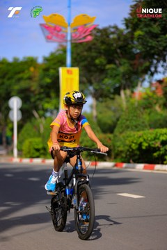 Ảnh sự kiện VIET NAM TRI FACTOR CHAMPIONSHIP x HO CHI MINH CITY CHAMPIONSHIP NĂM 2025 - 963eac7c282736b1d22ddc297659844d.jpg