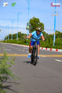 Ảnh sự kiện VIET NAM TRI FACTOR CHAMPIONSHIP x HO CHI MINH CITY CHAMPIONSHIP NĂM 2025 - 98ee81aa99712d3c59c7e57a76f17c7f.jpg