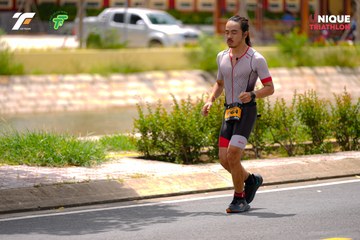 Ảnh sự kiện VIET NAM TRI FACTOR CHAMPIONSHIP x HO CHI MINH CITY CHAMPIONSHIP NĂM 2025 - 99184419edcda8c94c1928ccc4720476.jpg