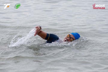 Ảnh sự kiện VIET NAM TRI FACTOR CHAMPIONSHIP x HO CHI MINH CITY CHAMPIONSHIP NĂM 2025 - 99c5685e965037df5c236a36bdfd6a5c.jpg