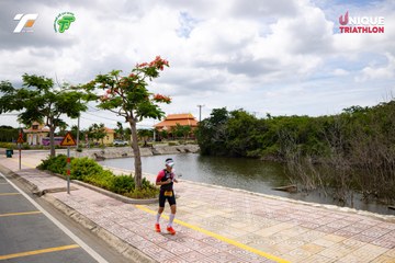 Ảnh sự kiện VIET NAM TRI FACTOR CHAMPIONSHIP x HO CHI MINH CITY CHAMPIONSHIP NĂM 2025 - 99d2d6d3648fc297294b817b1633a03d.jpg