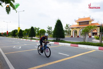 Photo VIET NAM TRI FACTOR CHAMPIONSHIP x HO CHI MINH CITY CHAMPIONSHIP NĂM 2025 - 9a2459d276f7f956200bf6ad3927f15b.jpg