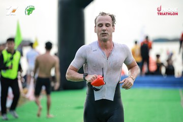 Ảnh sự kiện VIET NAM TRI FACTOR CHAMPIONSHIP x HO CHI MINH CITY CHAMPIONSHIP NĂM 2025 - 9a8a0ae501b4be247a0a87bdab1e8671.jpg
