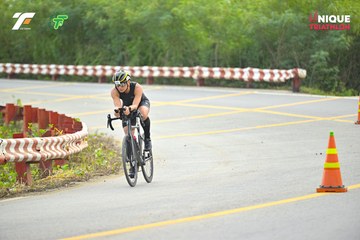 Ảnh sự kiện VIET NAM TRI FACTOR CHAMPIONSHIP x HO CHI MINH CITY CHAMPIONSHIP NĂM 2025 - 9a940f9f61ab8d1ae6fa101160e0c6e5.jpg