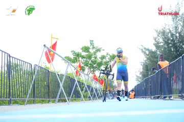 Ảnh sự kiện VIET NAM TRI FACTOR CHAMPIONSHIP x HO CHI MINH CITY CHAMPIONSHIP NĂM 2025 - 9b75b7a4adc6520a35a9a80a36b7ac38.jpg