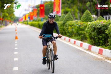 Photo VIET NAM TRI FACTOR CHAMPIONSHIP x HO CHI MINH CITY CHAMPIONSHIP NĂM 2025 - 9dfebab80a6ca1cefaafcaf3901c2fed.jpg