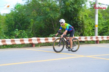 Ảnh sự kiện VIET NAM TRI FACTOR CHAMPIONSHIP x HO CHI MINH CITY CHAMPIONSHIP NĂM 2025 - 9f4f9e2bc5701a04fa3ad35e4eb48a15.jpg