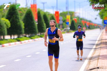 Ảnh sự kiện VIET NAM TRI FACTOR CHAMPIONSHIP x HO CHI MINH CITY CHAMPIONSHIP NĂM 2025 - 9fcff6adc8d4df275246ed06e225b9a8.jpg