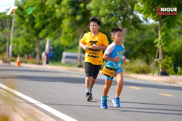 Ảnh sự kiện VIET NAM TRI FACTOR CHAMPIONSHIP x HO CHI MINH CITY CHAMPIONSHIP NĂM 2025 - 9fd9de3afca9ccd4f579bd0b459a672a.jpg