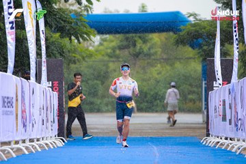 Photo VIET NAM TRI FACTOR CHAMPIONSHIP x HO CHI MINH CITY CHAMPIONSHIP NĂM 2025 - a02f10acd974d40713f04f48f2ebc997.jpg