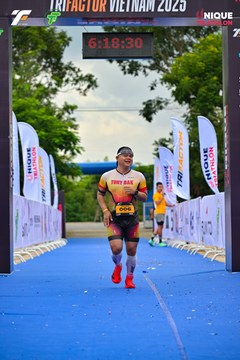 Photo VIET NAM TRI FACTOR CHAMPIONSHIP x HO CHI MINH CITY CHAMPIONSHIP NĂM 2025 - a040a0dc6d4329be4368b25ca644d1b2.jpg