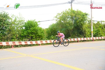 Ảnh sự kiện VIET NAM TRI FACTOR CHAMPIONSHIP x HO CHI MINH CITY CHAMPIONSHIP NĂM 2025 - aee720e65645d11183f5bb789e6a51ee.jpg