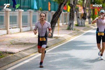 Photo VIET NAM TRI FACTOR CHAMPIONSHIP x HO CHI MINH CITY CHAMPIONSHIP NĂM 2025 - af35f68f8a64fb93fc4edb5b99aa519e.jpg