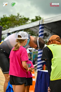 Photo VIET NAM TRI FACTOR CHAMPIONSHIP x HO CHI MINH CITY CHAMPIONSHIP NĂM 2025 - b02a815d7354a8afd139258e6081d4b2.jpg