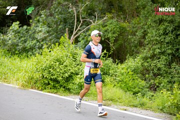Photo VIET NAM TRI FACTOR CHAMPIONSHIP x HO CHI MINH CITY CHAMPIONSHIP NĂM 2025 - b1f76c7c76d28b1d334ee653e5c3a1ce.jpg