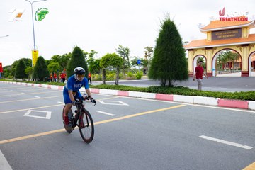 Photo VIET NAM TRI FACTOR CHAMPIONSHIP x HO CHI MINH CITY CHAMPIONSHIP NĂM 2025 - b2d544404278007649cd9e10b6081915.jpg