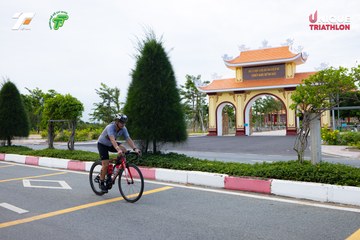 Photo VIET NAM TRI FACTOR CHAMPIONSHIP x HO CHI MINH CITY CHAMPIONSHIP NĂM 2025 - b50ef1adbdd6ebed2627e3e9a18836cd.jpg