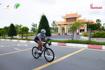 Photo VIET NAM TRI FACTOR CHAMPIONSHIP x HO CHI MINH CITY CHAMPIONSHIP NĂM 2025 - be08bb17bf31adb90b42a6d8d7215ccf.jpg