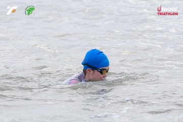 Ảnh sự kiện VIET NAM TRI FACTOR CHAMPIONSHIP x HO CHI MINH CITY CHAMPIONSHIP NĂM 2025 - c0fffaa4654e7a3275a9c8b4a306be0e.jpg