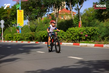 Ảnh sự kiện VIET NAM TRI FACTOR CHAMPIONSHIP x HO CHI MINH CITY CHAMPIONSHIP NĂM 2025 - ce2ac5a58b81ef85af2af2e49e9572fd.jpg