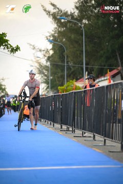 Ảnh sự kiện VIET NAM TRI FACTOR CHAMPIONSHIP x HO CHI MINH CITY CHAMPIONSHIP NĂM 2025 - cf5c83d5c13eb7d07695c1e35886b39b.jpg