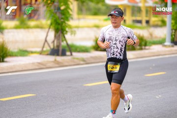 Ảnh sự kiện VIET NAM TRI FACTOR CHAMPIONSHIP x HO CHI MINH CITY CHAMPIONSHIP NĂM 2025 - d24378e3a33889912ab1c2af29e76683.jpg