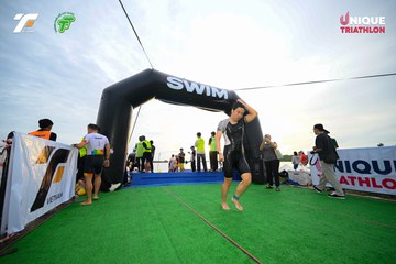 Ảnh sự kiện VIET NAM TRI FACTOR CHAMPIONSHIP x HO CHI MINH CITY CHAMPIONSHIP NĂM 2025 - d6d8de0a344167f608d5883dd01bf94c.jpg