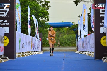 Photo VIET NAM TRI FACTOR CHAMPIONSHIP x HO CHI MINH CITY CHAMPIONSHIP NĂM 2025 - d9a860acea7ff3cb4b2c76e6747b57b7.jpg