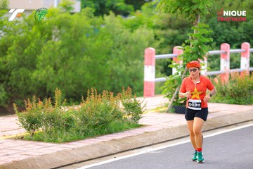 Ảnh sự kiện VIET NAM TRI FACTOR CHAMPIONSHIP x HO CHI MINH CITY CHAMPIONSHIP NĂM 2025 - e319b5cd0c63fa08ab5295b533f3d4f7.jpg