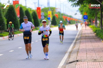 Ảnh sự kiện VIET NAM TRI FACTOR CHAMPIONSHIP x HO CHI MINH CITY CHAMPIONSHIP NĂM 2025 - e52d620d5b8d9c0595610114aab51e8e.jpg