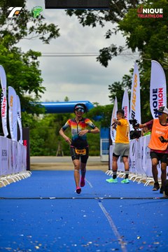 Photo VIET NAM TRI FACTOR CHAMPIONSHIP x HO CHI MINH CITY CHAMPIONSHIP NĂM 2025 - e7697b680359d671b49a7b88b1fe196e.jpg