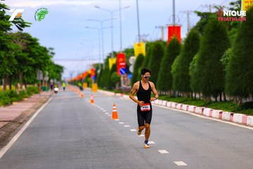 Ảnh sự kiện VIET NAM TRI FACTOR CHAMPIONSHIP x HO CHI MINH CITY CHAMPIONSHIP NĂM 2025 - e7aecc7808040cc91d3a29956468ecc8.jpg