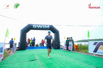 Ảnh sự kiện VIET NAM TRI FACTOR CHAMPIONSHIP x HO CHI MINH CITY CHAMPIONSHIP NĂM 2025 - e8486ec48d70a6b54c004aa9fbf947d0.jpg
