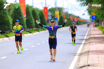 Ảnh sự kiện VIET NAM TRI FACTOR CHAMPIONSHIP x HO CHI MINH CITY CHAMPIONSHIP NĂM 2025 - e8a978fd2e52ca12427131c603da33a6.jpg