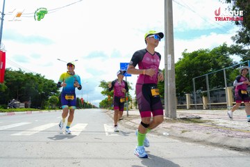 Ảnh sự kiện VIET NAM TRI FACTOR CHAMPIONSHIP x HO CHI MINH CITY CHAMPIONSHIP NĂM 2025 - e91095da01d38bcbe8c3b96f0ae7b057.jpg