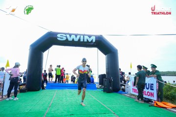 Ảnh sự kiện VIET NAM TRI FACTOR CHAMPIONSHIP x HO CHI MINH CITY CHAMPIONSHIP NĂM 2025 - e9b4758f5e81dba4dda228cd0e9ca731.jpg