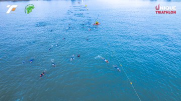 Ảnh sự kiện VIET NAM TRI FACTOR CHAMPIONSHIP x HO CHI MINH CITY CHAMPIONSHIP NĂM 2025 - eb006851e5711fba0238ef4cc3bfa681.jpg